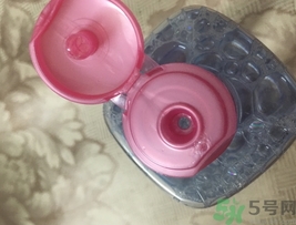 欧莱雅三合一魔术水用完要洗掉吗  欧莱雅 欧莱雅三合一魔术水 呼吸37度 第3张