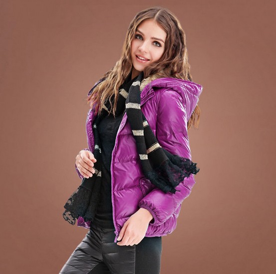 紫色衣服怎么搭配最好看，紫色衣服配什么颜色的衣服