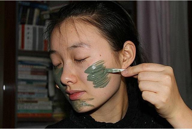 自制经典配方的绿豆面膜，好用到哭 只需一次就水嫩  面膜 第3张