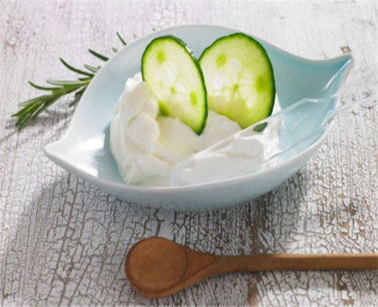 自制保湿补水面膜，不比买的差