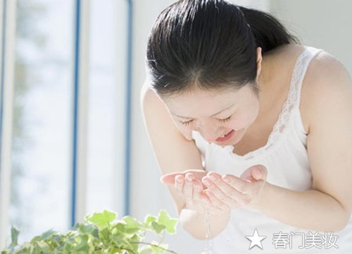 白醋不仅可以让皮肤白嫩还可以淡斑