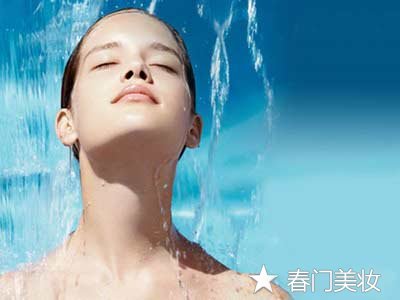 保湿却不水嫩的误区，你保湿错误了