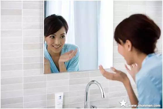 皮肤好不是天生的，是后天养出来的，看看好的护肤习惯