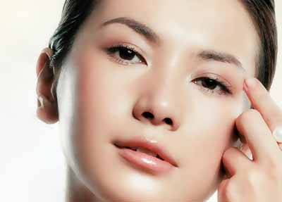 偏方教你如何去眼袋，不同眼袋形成对症下药