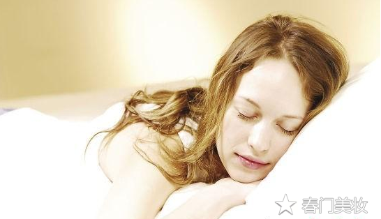 睡美容觉也要有技巧，看看别人为什么睡的那么美