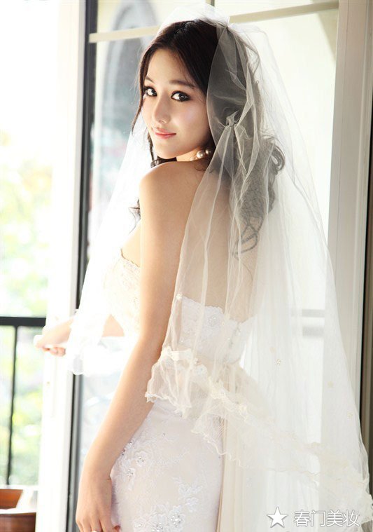 玻尿酸才是抗衰老神器，起码现在没有比它好的