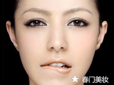 嘴角长皱纹怎么办，快速消除的好方法  去皱 第1张