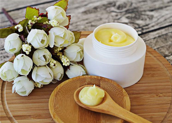 天然护肤品有哪些牌子，全球好用的天然护肤品套装排行榜