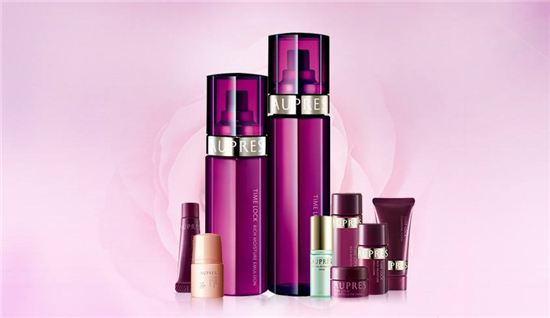 国产护肤品套装哪个牌子好，超好用的护肤品套装排行榜10强  护肤品护肤品评测 第10张