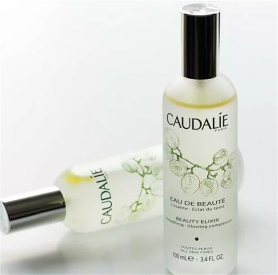 女孩必备的10款化妆品，精致女人典藏精品  护肤护肤品 第7张