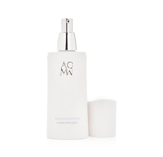 好肤色美女空姐护肤全纪录,水嫩亮白肌肤养成记 护肤护肤品 第5张 好肤色美女空姐护肤全纪录,水嫩亮白肌肤养成记 护肤护肤品 第5张