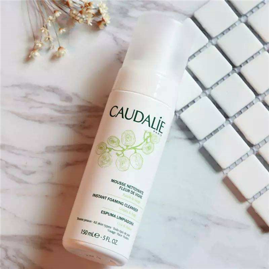 目前洗面奶什么牌子好用,这些洗面奶效果不会让您失望 洗面奶护肤 第7张 目前洗面奶什么牌子好用,这些洗面奶效果不会让您失望 洗面奶护肤 第7张