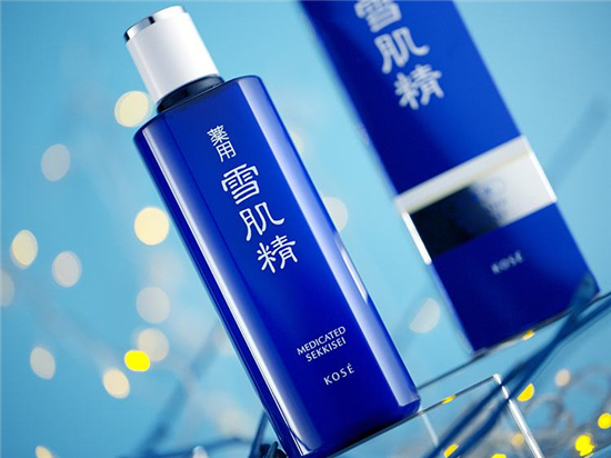 美白补水护肤品哪个牌子好,真正好用有效的美白补水护肤产品 美白补水 第10张 美白补水护肤品哪个牌子好,真正好用有效的美白补水护肤产品 美白补水 第10张