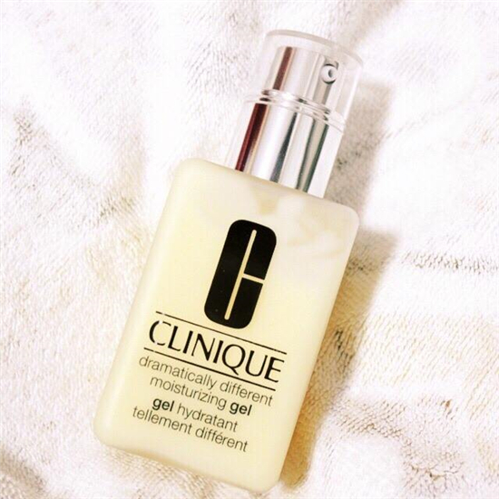 价格不贵还超好用的补水保湿产品排行榜，肌肤喝饱水才会水嫩有光彩  补水补水保湿 第11张