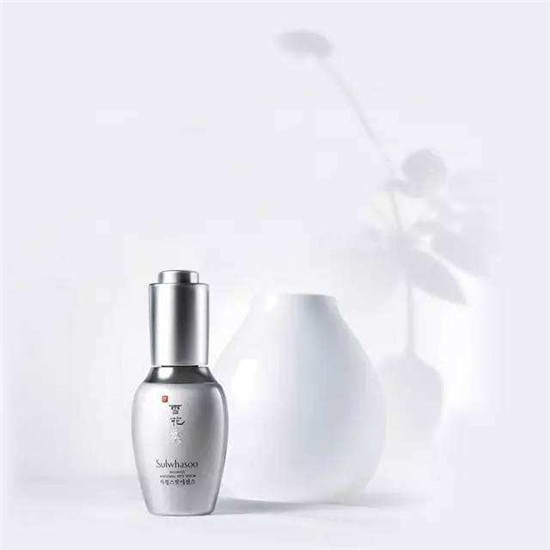 美白补水精华液排行榜10强，高口碑性价比聪明之选  精华液护肤 第9张