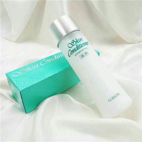 一句话推荐好用清爽的祛痘产品,祛痘产品排行榜10强 祛痘护肤品 第8张 一句话推荐好用清爽的祛痘产品,祛痘产品排行榜10强 祛痘护肤品 第8张