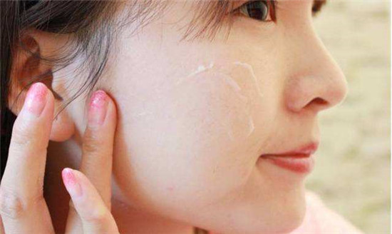 面膜的分类和一般一周用几次比较好的一些小知识 面膜护肤品 第3张 面膜的分类和一般一周用几次比较好的一些小知识 面膜护肤品 第3张