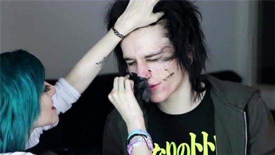 面膜的分类和一般一周用几次比较好的一些小知识 面膜护肤品 第5张 面膜的分类和一般一周用几次比较好的一些小知识 面膜护肤品 第5张