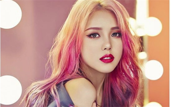 pony推荐新手学化妆，必备的化妆用品 少走弯路不买难用的化妆品