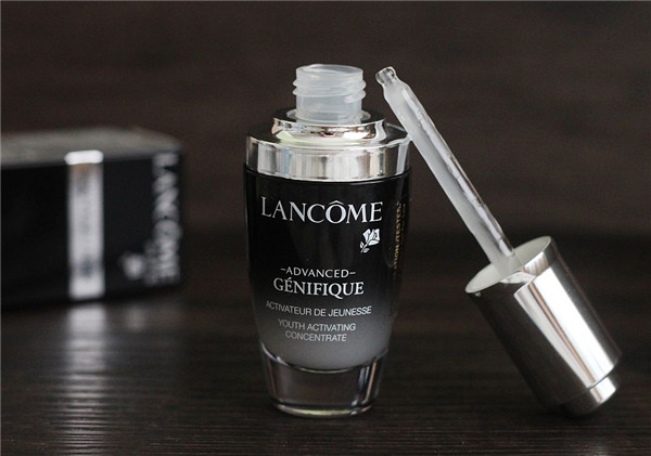 兰蔻小黑瓶详细评测，还原一个真实的兰蔻小黑瓶