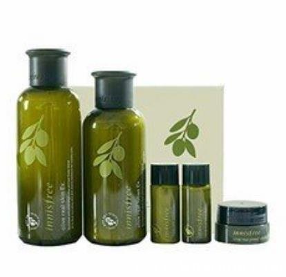 爽肤水用完多久用乳液，爽肤水乳液什么时候涂