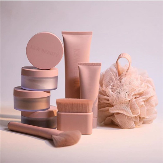 KKW Baeuty Body Collection 新产品来了 8月14日上市