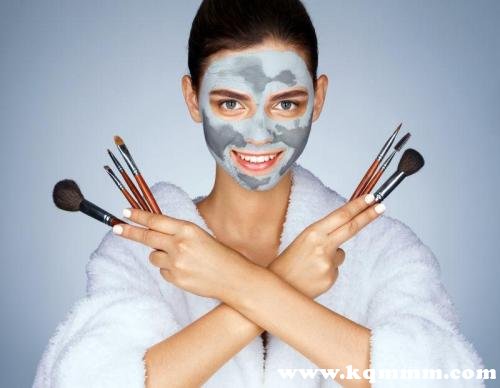 用清洁面膜之前要用洗面奶吗，敷清洁面膜前要用爽肤水吗  面膜 第1张