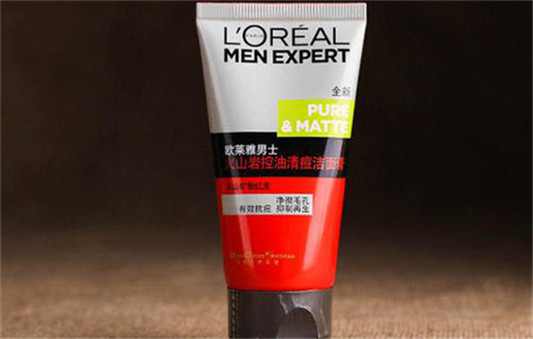欧莱雅男士洗面怎么用，男士使用洗面奶的好处