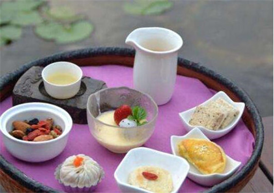 脸上玫瑰痤疮治疗方法都有什么  玫瑰痤疮 美白祛黄 第5张