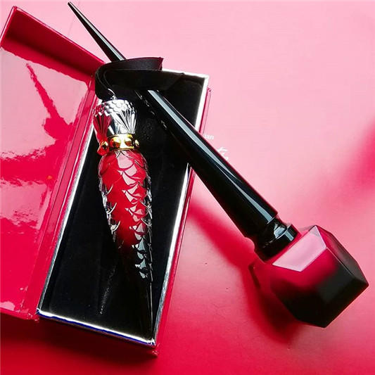 新品 | Christian Louboutin 2020秋季彩妆系列 9月15日上市  彩妆 第2张