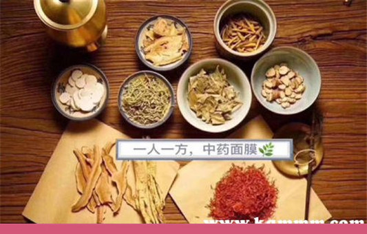 美白淡斑中药配方面膜，美白淡斑中药面膜怎么配  白芷 第1张