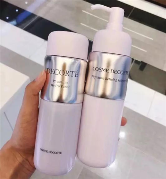 有哪些相见恨晚的水乳「珂润被多人青睐 whoo后价格亲民 黛珂更好用」  水乳 第1张