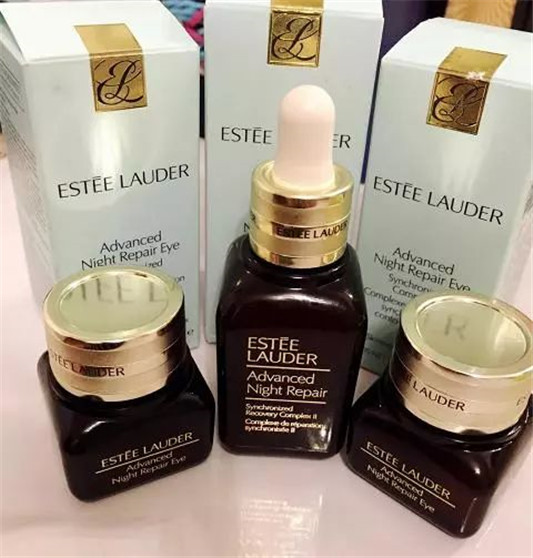 雅诗兰黛小棕瓶使用方法和功效是什么,花了大价钱千万别用错 雅诗兰黛 小棕瓶 第10张 雅诗兰黛小棕瓶使用方法和功效是什么,花了大价钱千万别用错 雅诗兰黛 小棕瓶 第10张