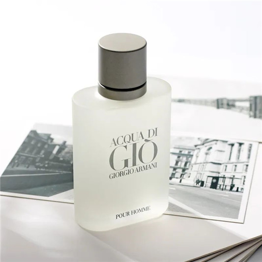 型男必备,最受欢迎的男士香水 香水 男士 第9张 型男必备,最受欢迎的男士香水 香水 男士 第9张