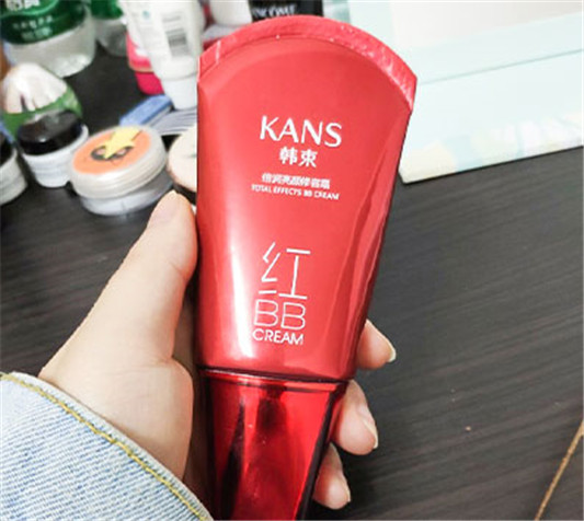韩束红BB霜怎么样，价格是否防晒，韩束红BB霜需要卸妆吗  韩束 BB霜 粉底 遮瑕 第2张