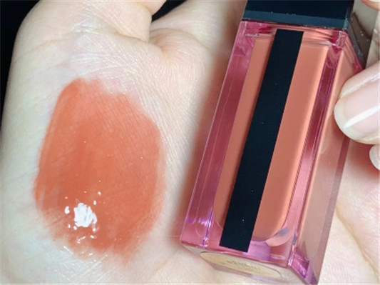 ysl新品黑管唇釉432和水光唇釉610试色对比，泰式奶茶你选哪个  YSL 圣罗兰 唇釉 第6张