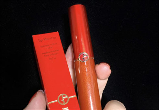 阿玛尼405g和405有什么区别，阿玛尼405g和405对比试色  阿玛尼 口红 第4张