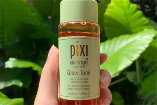 Pixi果酸爽肤水干皮能用吗，Pixi果酸爽肤水成分  爽肤水 第1张