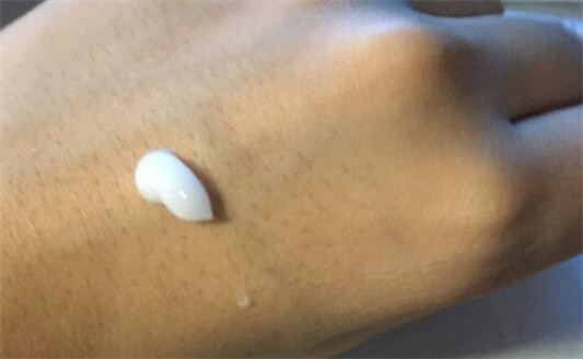 理肤泉mat乳清痘净肤水油平衡乳液怎么样  理肤泉mat乳 毛孔粗大 油光 保湿 第4张
