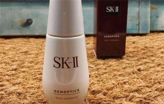SK2小银瓶淡斑精华效果怎么样，使用方法，价格，成分  sk2 sk2淡斑精华 日本淡斑精华 第9张
