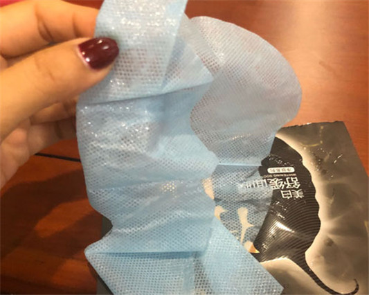 一叶子小黑叶，美白舒缓面膜怎么样   一叶子 面膜 第3张