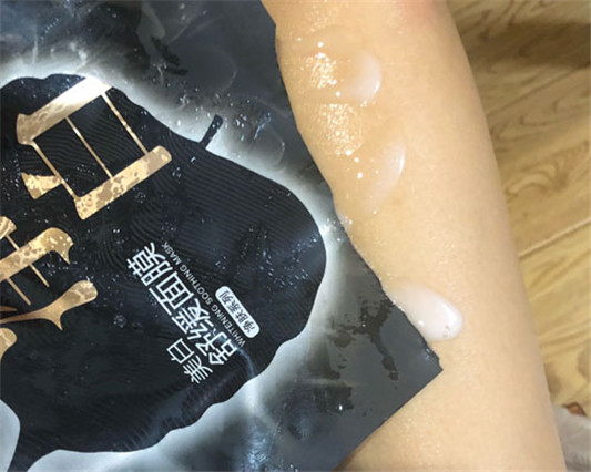 一叶子小黑叶，美白舒缓面膜怎么样   一叶子 面膜 第5张