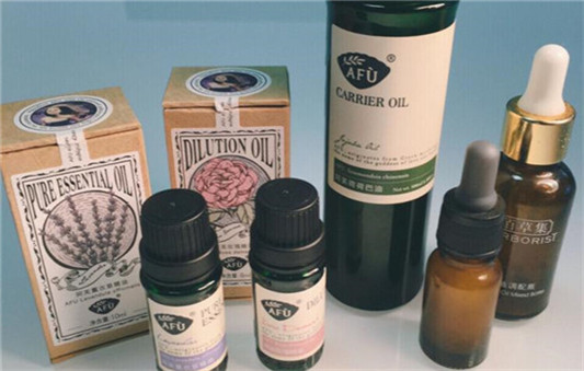 荷荷巴油可以天天用吗，荷荷巴油早上用还是晚上用  荷荷巴油 第3张