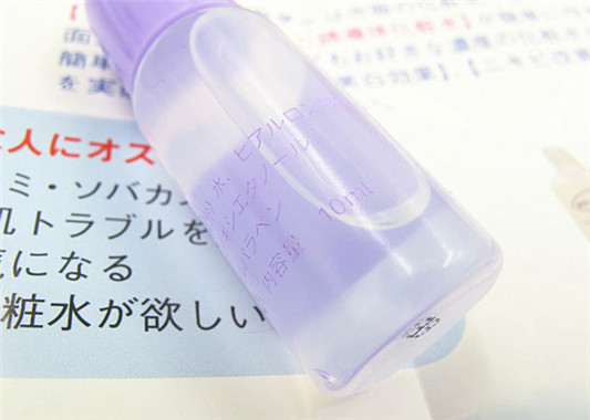 太阳芦荟社玻尿酸原液好用吗，太阳芦荟社玻尿酸原液有哪些作用  保湿 精华液 第3张