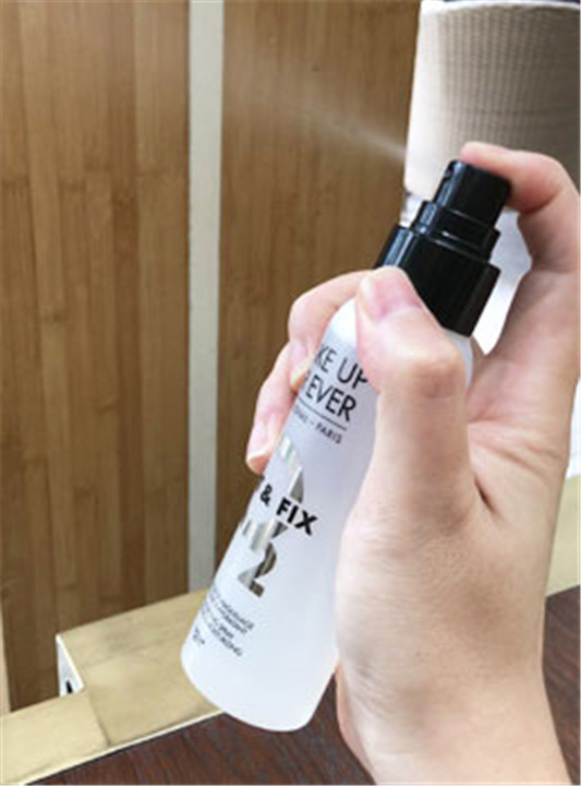 玫珂菲保湿定妆喷雾怎么样，价格使用方法，真假鉴别  玫珂菲 化妆水 爽肤水 喷雾 第8张