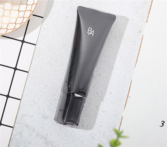 pola宝丽黑ba防晒霜好用吗，使用测评，敏感肌能用吗  防晒 第2张