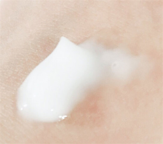 MINON蜜浓氨基酸乳液好用吗，一次用多少  蜜浓 乳液 第2张