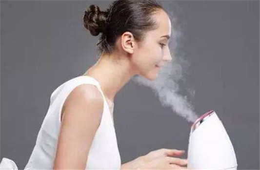 蒸脸需要注意的这些事儿  蒸脸 保湿 粉刺 黑头 第1张