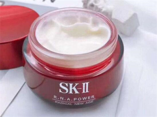 sk2大红瓶面霜有几个版本  sk2 大红瓶 第1张