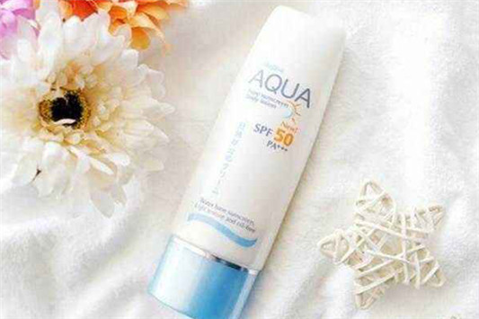 防晒霜可以直接涂在脸上吗 防晒霜 隔离霜 第1张